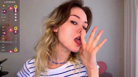Media: elvaxoxo_ Chaturbate 2025-07-07 06:33:00