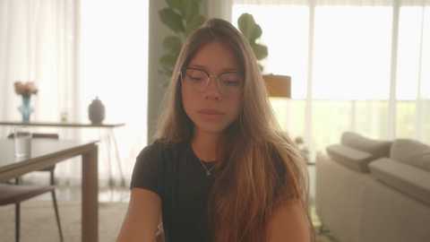 emma_lu1 @ chaturbate on 20250707