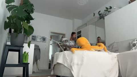 hakunamavie @ chaturbate on 20250707