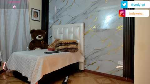 lesly_w @ chaturbate on 20250707