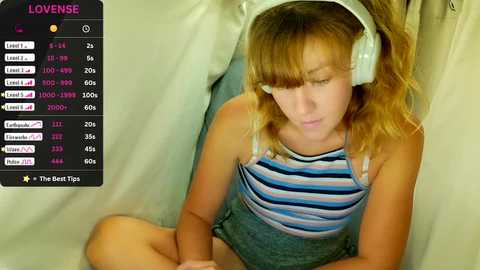 Media: its_lily Chaturbate 2025-07-08 07:04:00