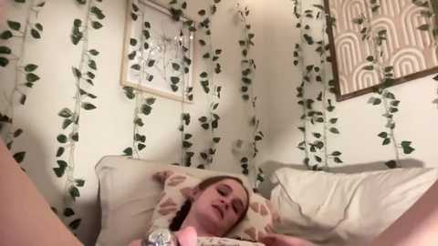 thecarolinemae @ chaturbate on 20250708