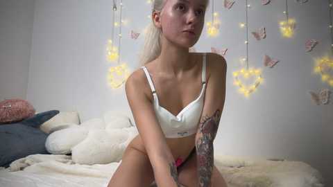 charming_melodii @ chaturbate on 20250709