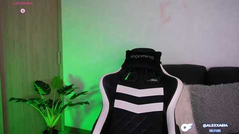 abril_w18 @ chaturbate on 20250710
