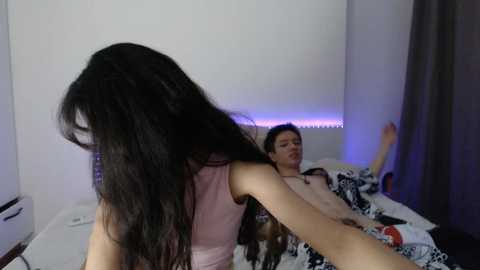 hollymodels @ chaturbate on 20250710