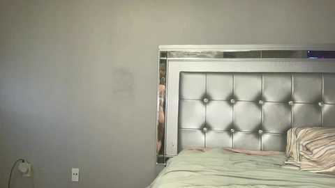 moonlightsavannah @ chaturbate on 20250710