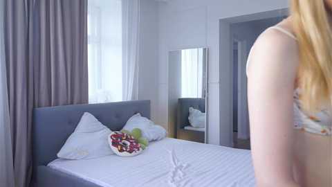 blue_bow @ chaturbate on 20250712