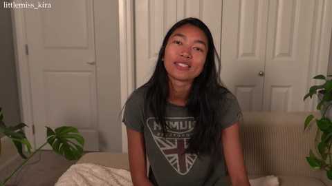 littlemiss_kira @ chaturbate on 20250712
