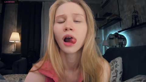 one_1ove @ chaturbate on 20250712