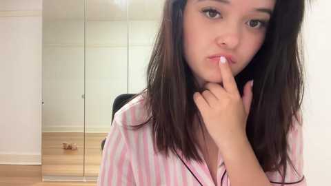 sarah_heart_aus @ chaturbate on 20250712