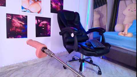 leahprada_ @ chaturbate on 20250715