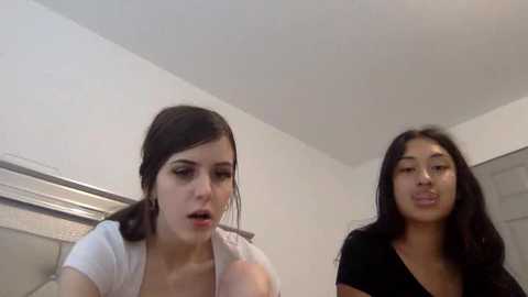lizzyhart @ chaturbate on 20250715