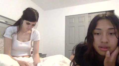 lizzyhart @ chaturbate on 20250715