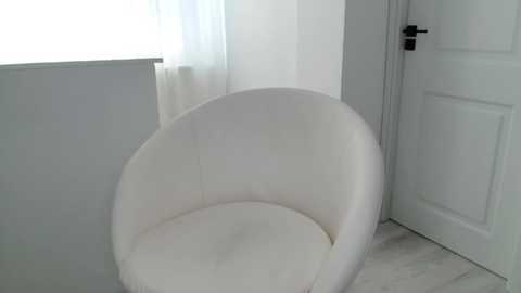 kiki_akai @ chaturbate on 20250716