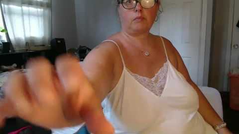 laulauma @ chaturbate on 20250716