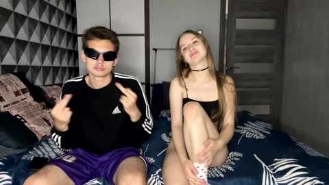 merycouple @ chaturbate on 20250716