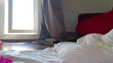 elisa_bright @ chaturbate on 20250717
