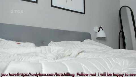 hot_chill__ @ chaturbate on 20250717