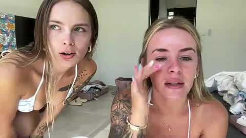 andreaelizabethxo @ chaturbate on 20250718