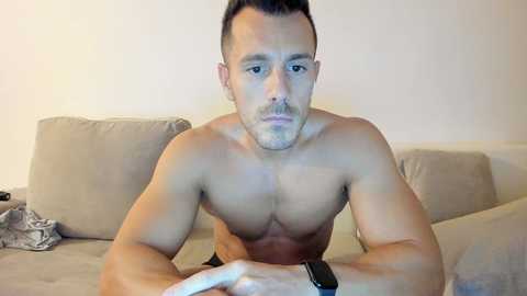 roberto4ever @ chaturbate on 20250718