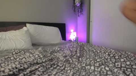 badgrljade @ chaturbate on 20250719
