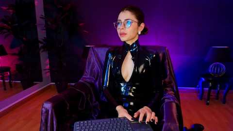 Media: my_maite Chaturbate 2025-07-19 17:08:00