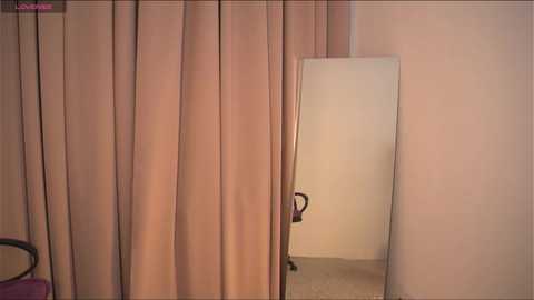 rainevi @ chaturbate on 20250720