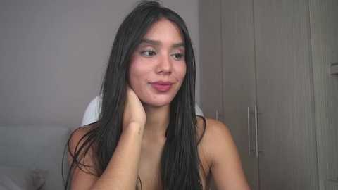 veroniqe_lounge @ chaturbate on 20250721