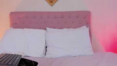 prretty_moon_ @ chaturbate on 20250723