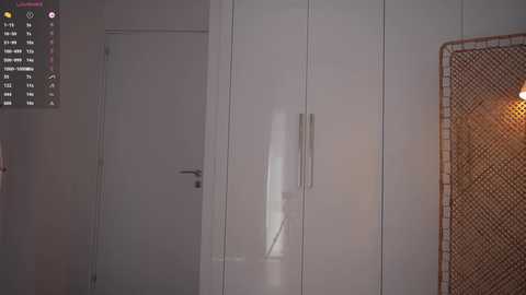 Media: kriss0leoo Chaturbate 2025-07-27 08:30:00