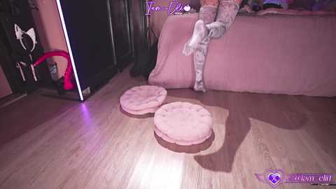 iam_eli @ chaturbate on 20250728