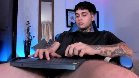 juan_alvarez18 @ chaturbate on 20250728