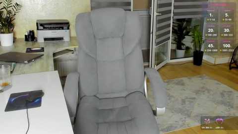 karinadeniss @ chaturbate on 20250728
