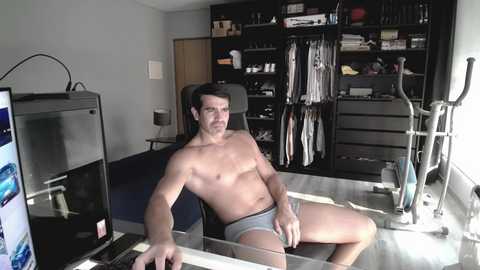 latino23bom @ chaturbate on 20250729