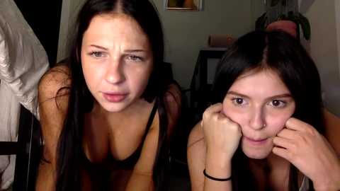 siennaxbarrett @ chaturbate on 20250729