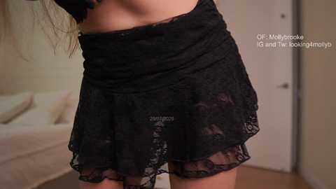 newmollybrooke @ chaturbate on 20250730
