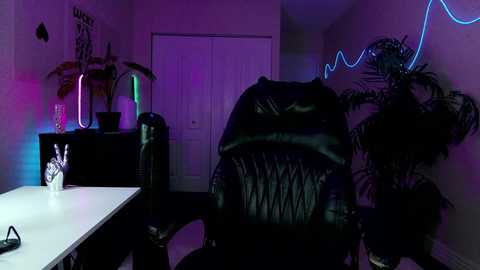 oliviaowens @ chaturbate on 20250801