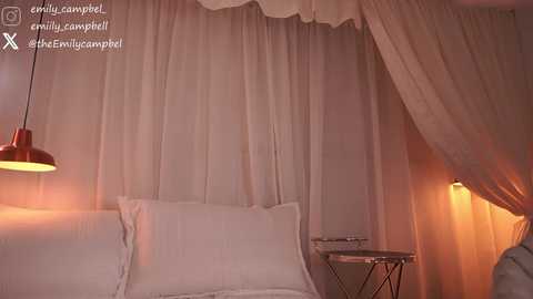 emiilycampbell @ chaturbate on 20250802