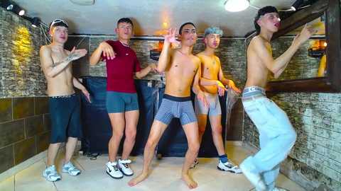 Media: goldenjoi Chaturbate 2025-08-02 01:50:00