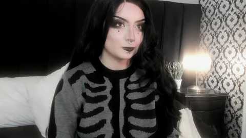 adeelinee