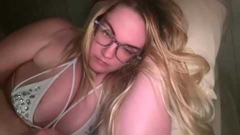 x_dreamgirl_x @ chaturbate on 20250803