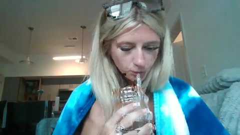 parisbaby2000 @ chaturbate on 20250804