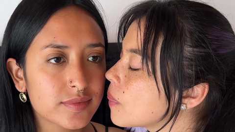 2summerlove2 @ chaturbate on 20250805