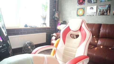 awondrr @ chaturbate on 20250805