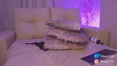 Media: maquiii Chaturbate 2025-08-06 02:11:00