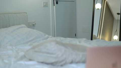 Media: nikkimagic Chaturbate 2025-08-06 07:17:00