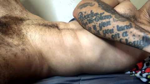 thickcockblacklightskin @ chaturbate on 20250806