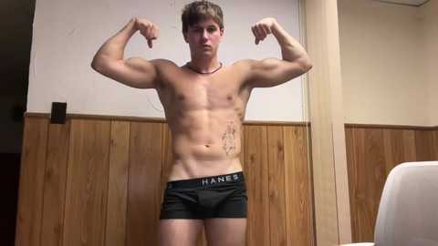 buzz5127 @ chaturbate on 20250807
