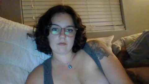 Media: coupleseekingcouple234 Chaturbate 2025-08-07 05:08:00