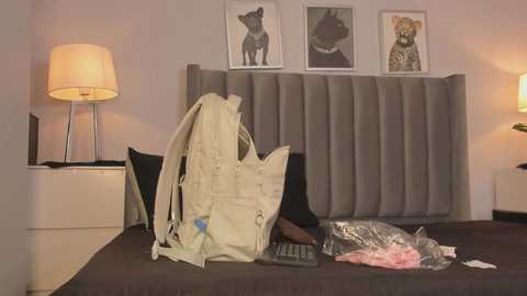 Media: madie_collins7 Chaturbate 2025-08-07 16:16:00